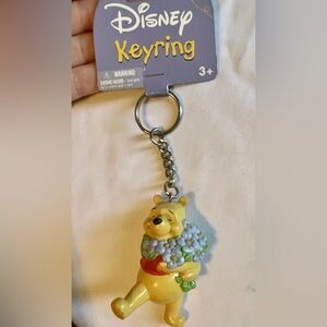 Vintage Disney Winnie the Pooh Bear with Forget Me Not Flower Bouquet Keychain